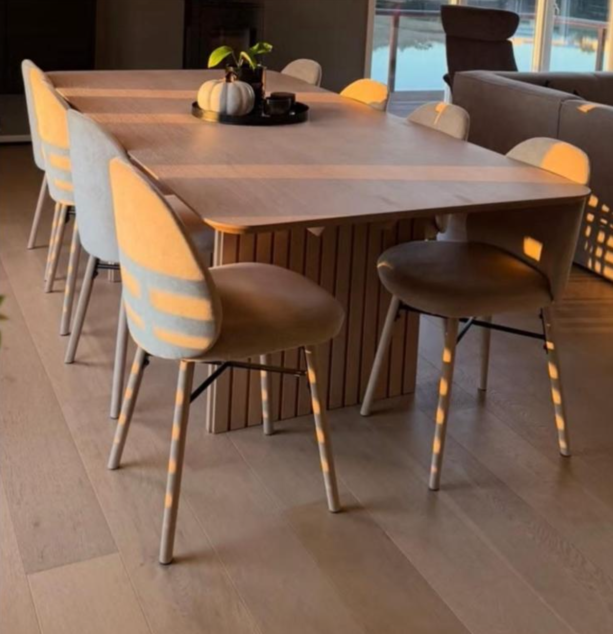 Bord Frakt til Oslo – Trygg, Effektiv og Profesjonell Transport av Bord i Oslo